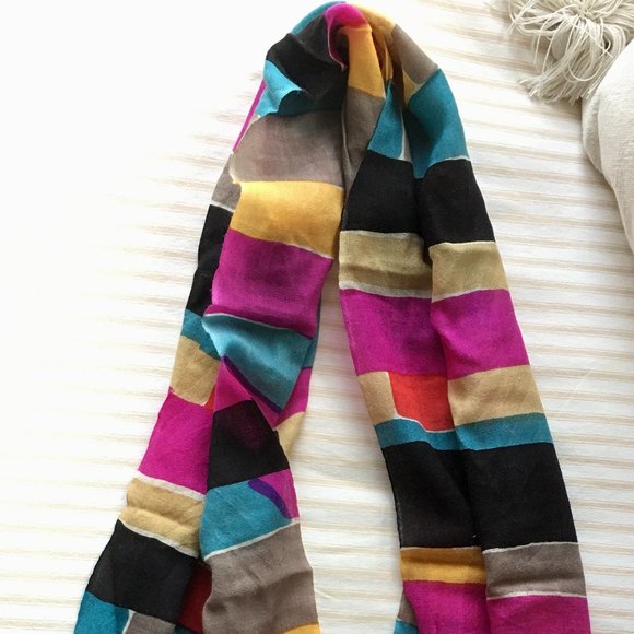 Kate Spade Abstract Print & Multicolor Wool Scarf - Picture 5 of 7
